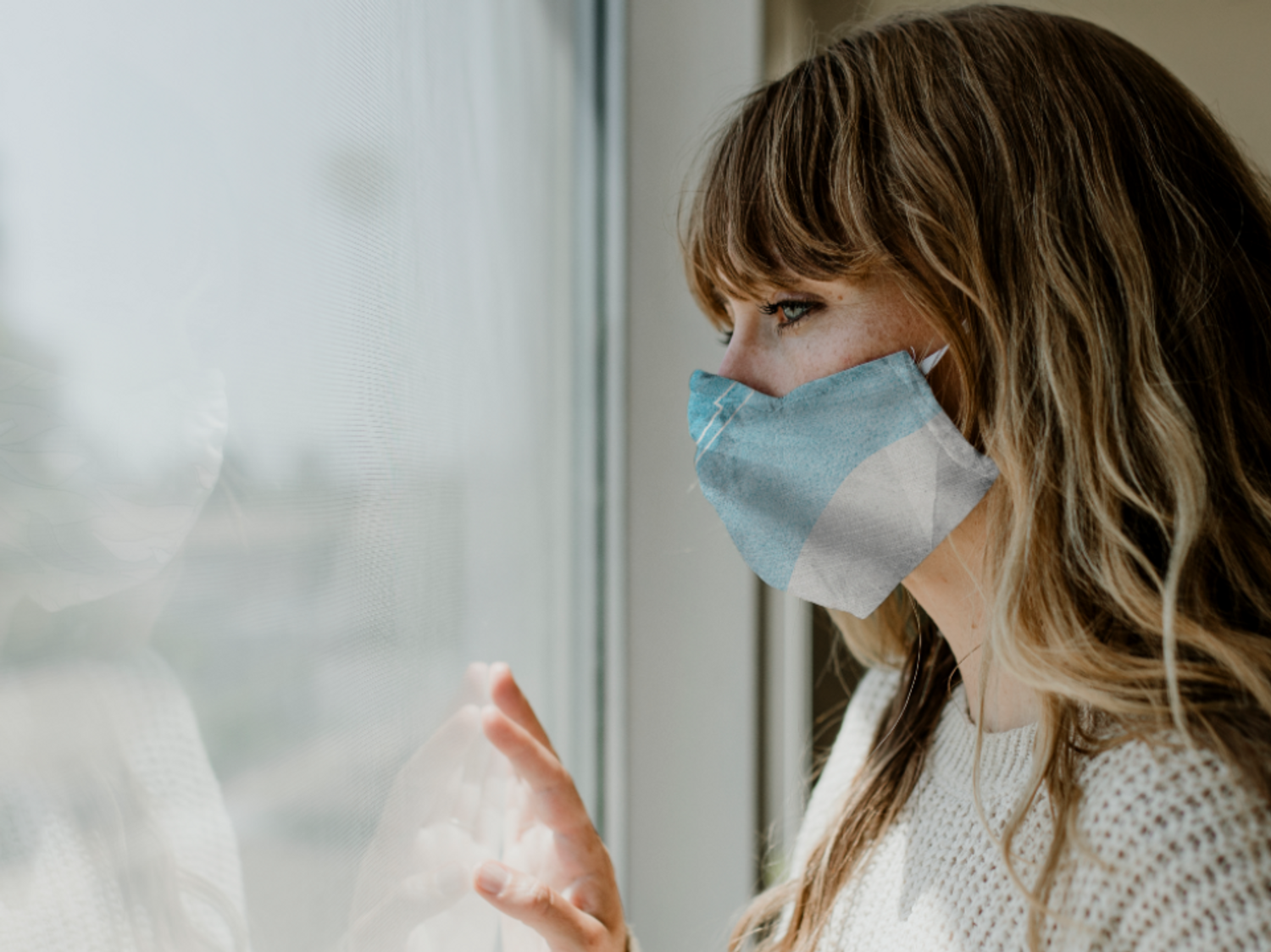 Femme malade masque